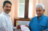 MP Nalin submits memorandum enlisting railway demands of Mangaluru